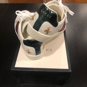 Gucci Ace Embroidered sneaker White Bee & Star